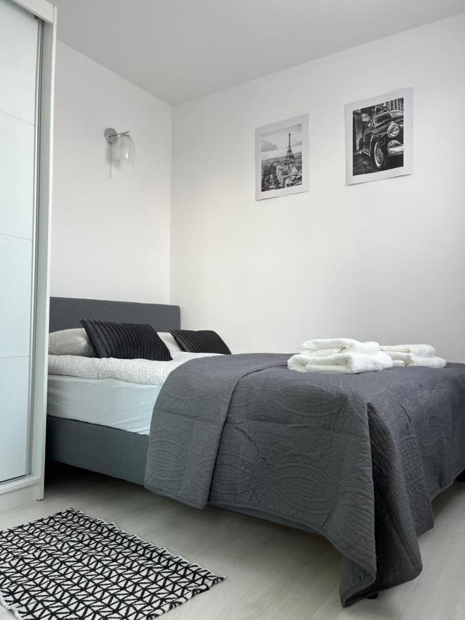 Warsaw Inside Solec With Private Parking Apartment Ngoại thất bức ảnh